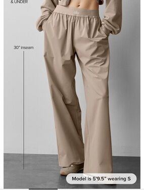 ALO Yoga Neutral Taupe Wide-Leg Track Pants